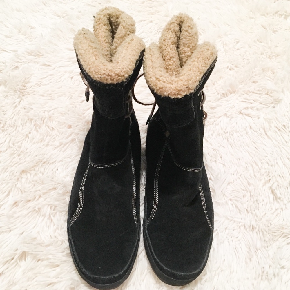 Timberland women’s lined black suede boots sz 8
